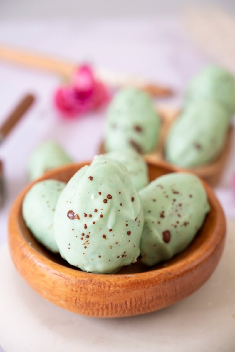 Speckled Easter Pulp Eggs